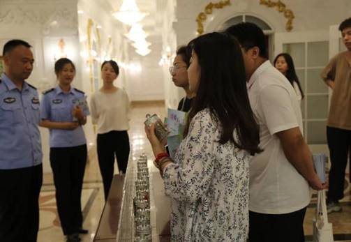 f845965eabf424ead342f40f7db5ffaf f845965eabf424ead342f40f7db5ffaf